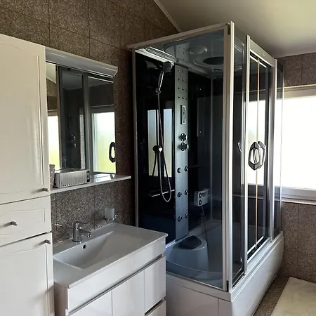 Villa Tradicional Center With Parking -