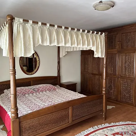 Tradicional Center With Parking - Villa Sarajevo