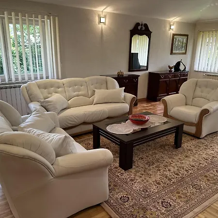 Villa Tradicional Center With Parking - Saraybosna