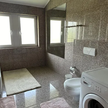 Villa Tradicional Center With Parking -