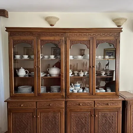 Tradicional Center With Parking - *