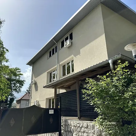 Tradicional Center With Parking - * Saraybosna